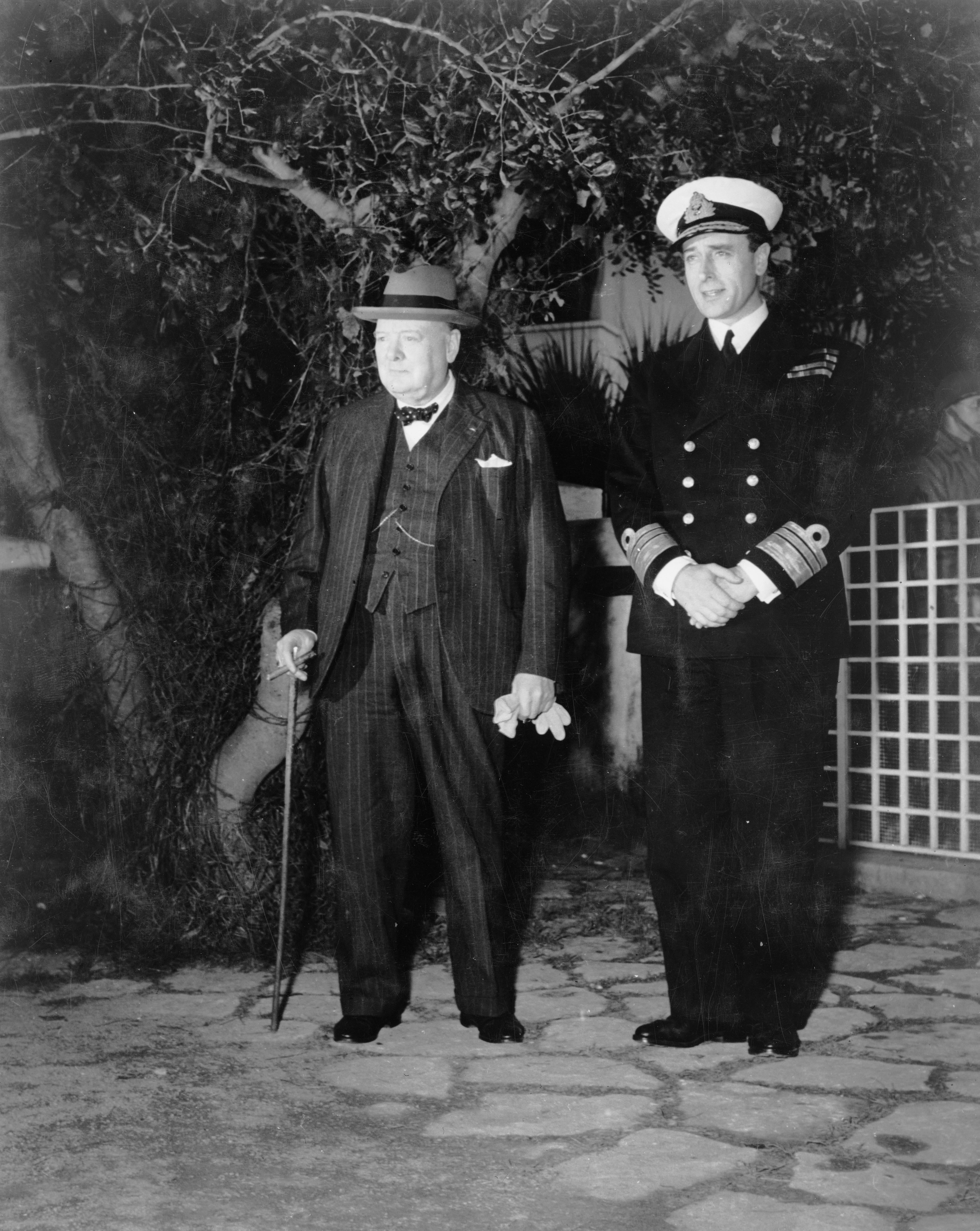 Paedophile Lord Mountbatten With Freemason Winston Churchill