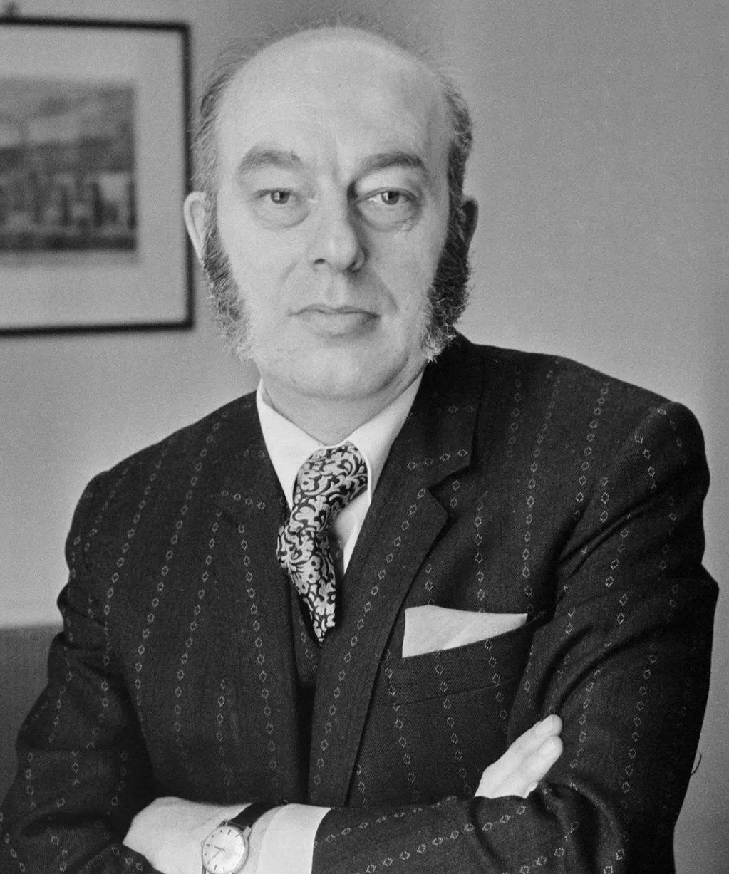 Sir Rhodes Boyson: Thatcher minister thought to have been in Geoffrey Dickens&rsquo; dossier as member of child abuse network