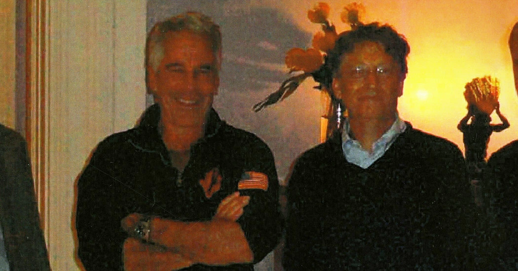 Jewish paedophile Jeffrey Epstein with Microsoft Boss Bill Gates
