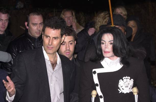 Israeli Illusionist & Hypnotist Uri Geller & Paedophile Michael Jackson